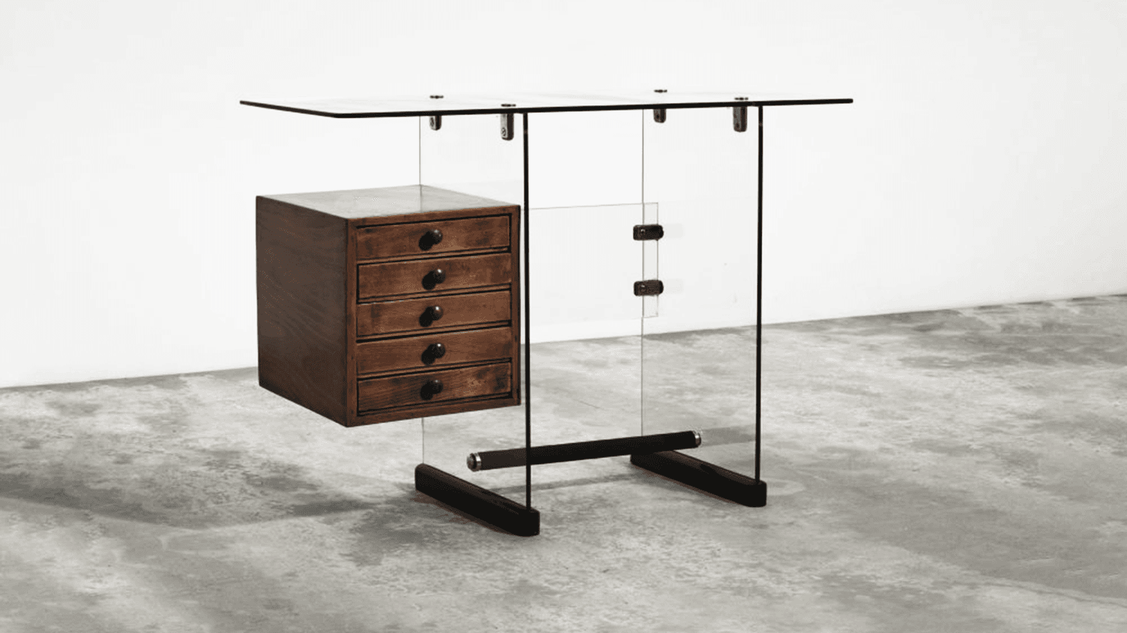 CARPENTERS WORKSHOP GALLERY 1